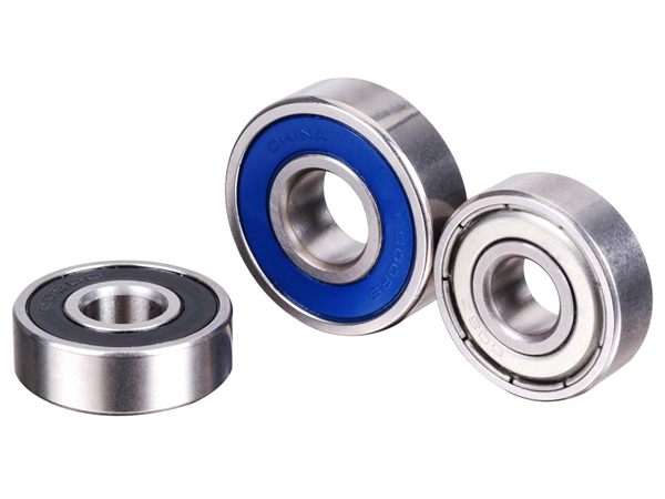 Maintenance of turntable bearings